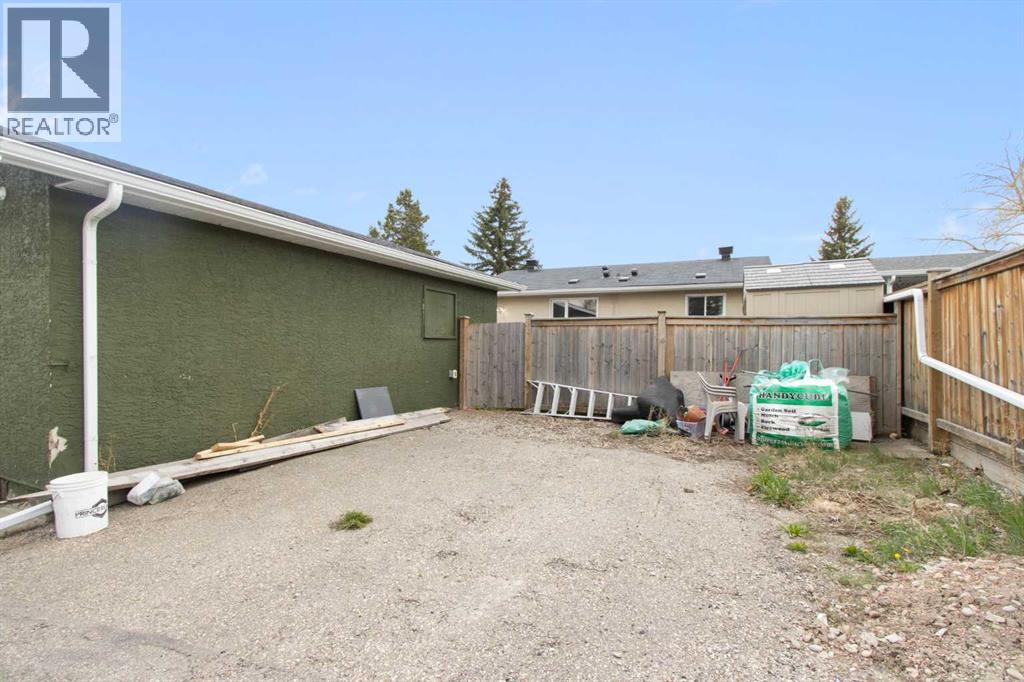 124 Maitland Drive NE - 33