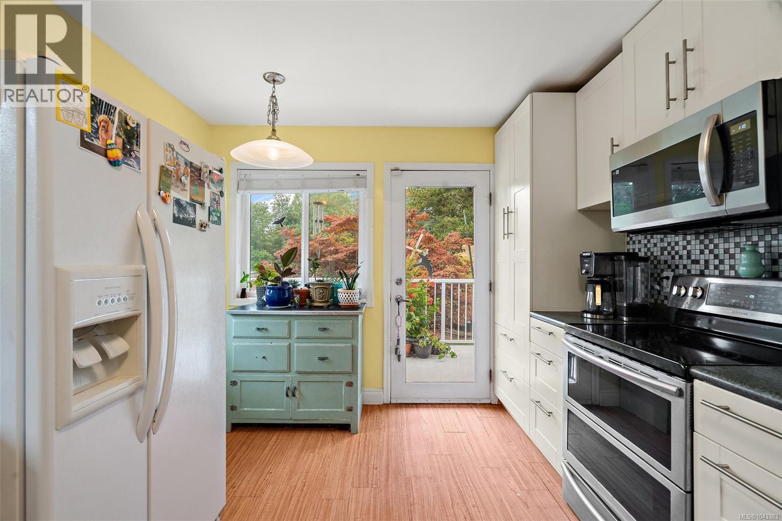 2197 Henlyn Dr - 8