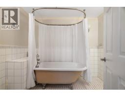 2197 Henlyn Dr, Sooke, BC V9Z0N5 Photo 25