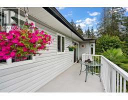 2197 Henlyn Dr, Sooke, BC V9Z0N5 Photo 35