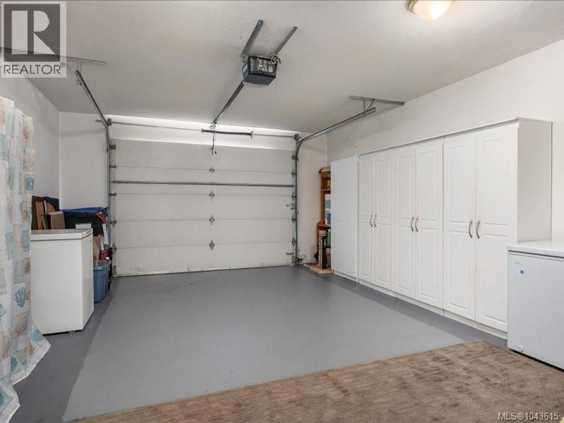 1881 Galvin Pl, Qualicum Beach