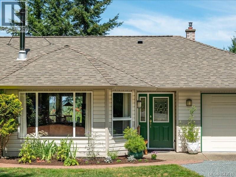 1881 Galvin Pl, Qualicum Beach