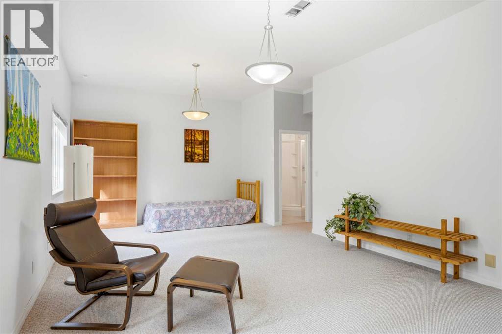 51 White Avenue - Image 25
