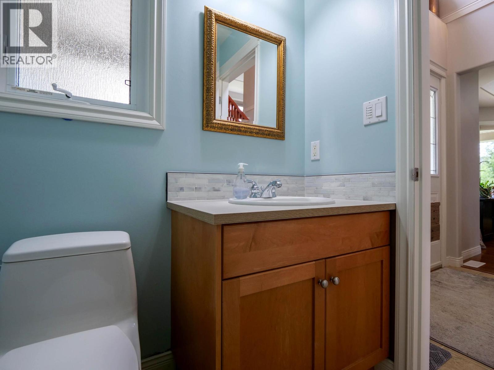 1551 VIEW DRIVE - 14