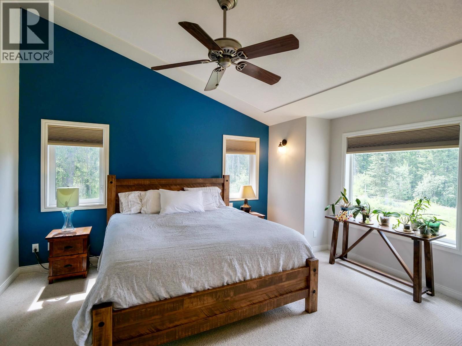 1551 VIEW DRIVE - 16