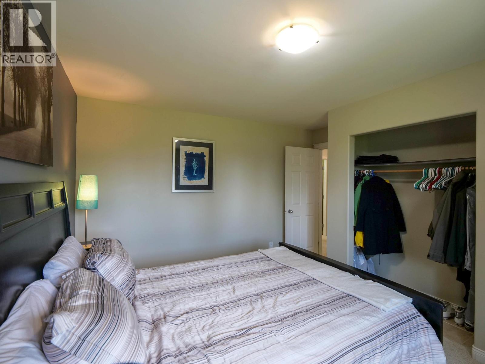 1551 VIEW DRIVE - 21