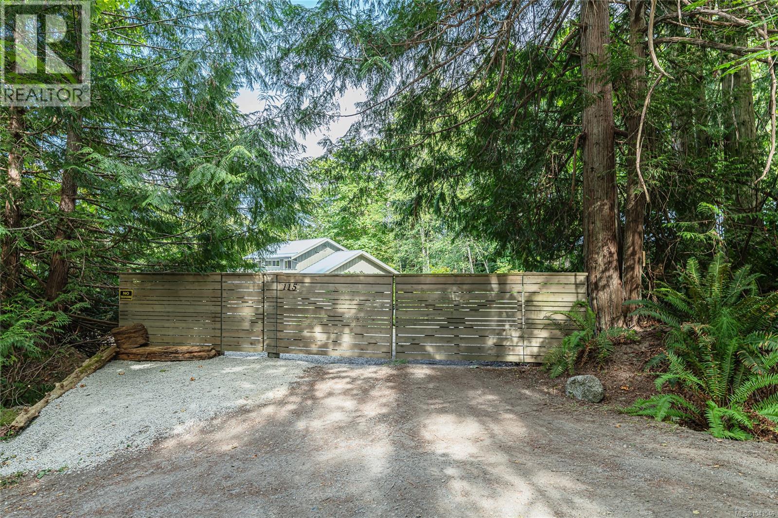 115 Grantville St - 65