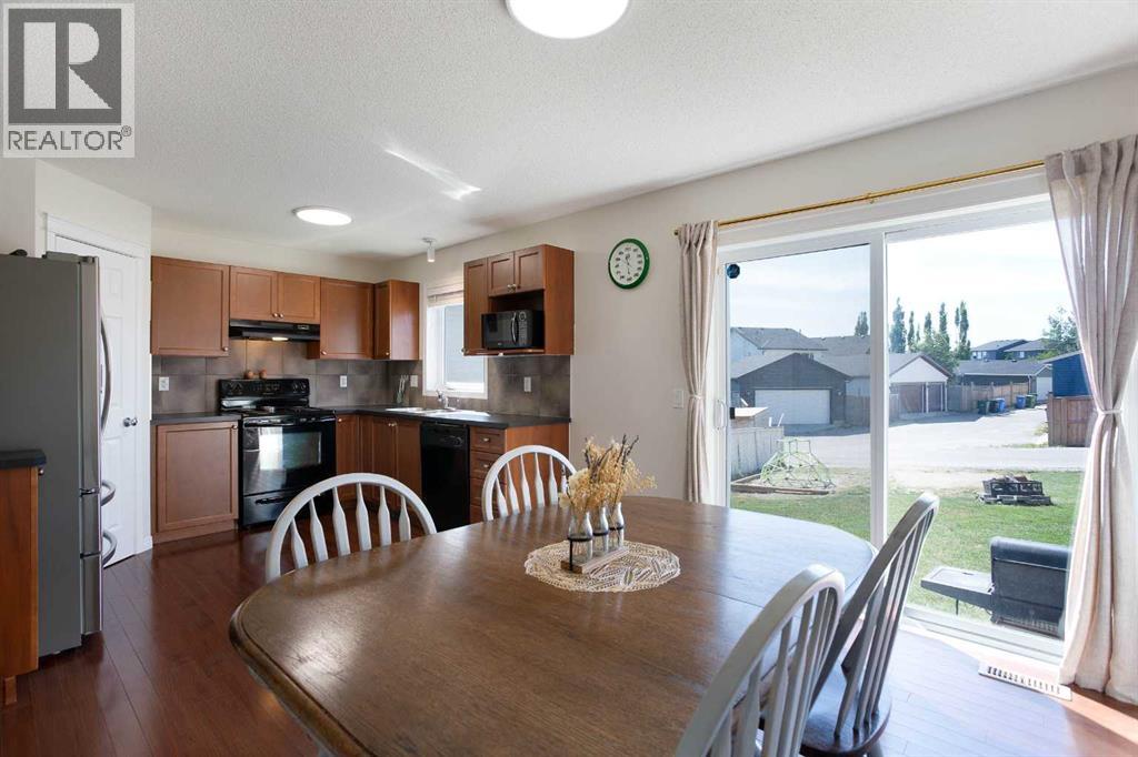 283 Evansdale Way NW - 12