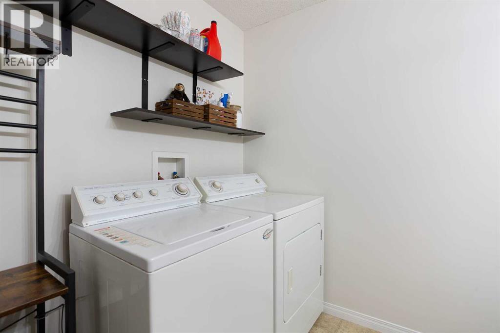 283 Evansdale Way NW - 14