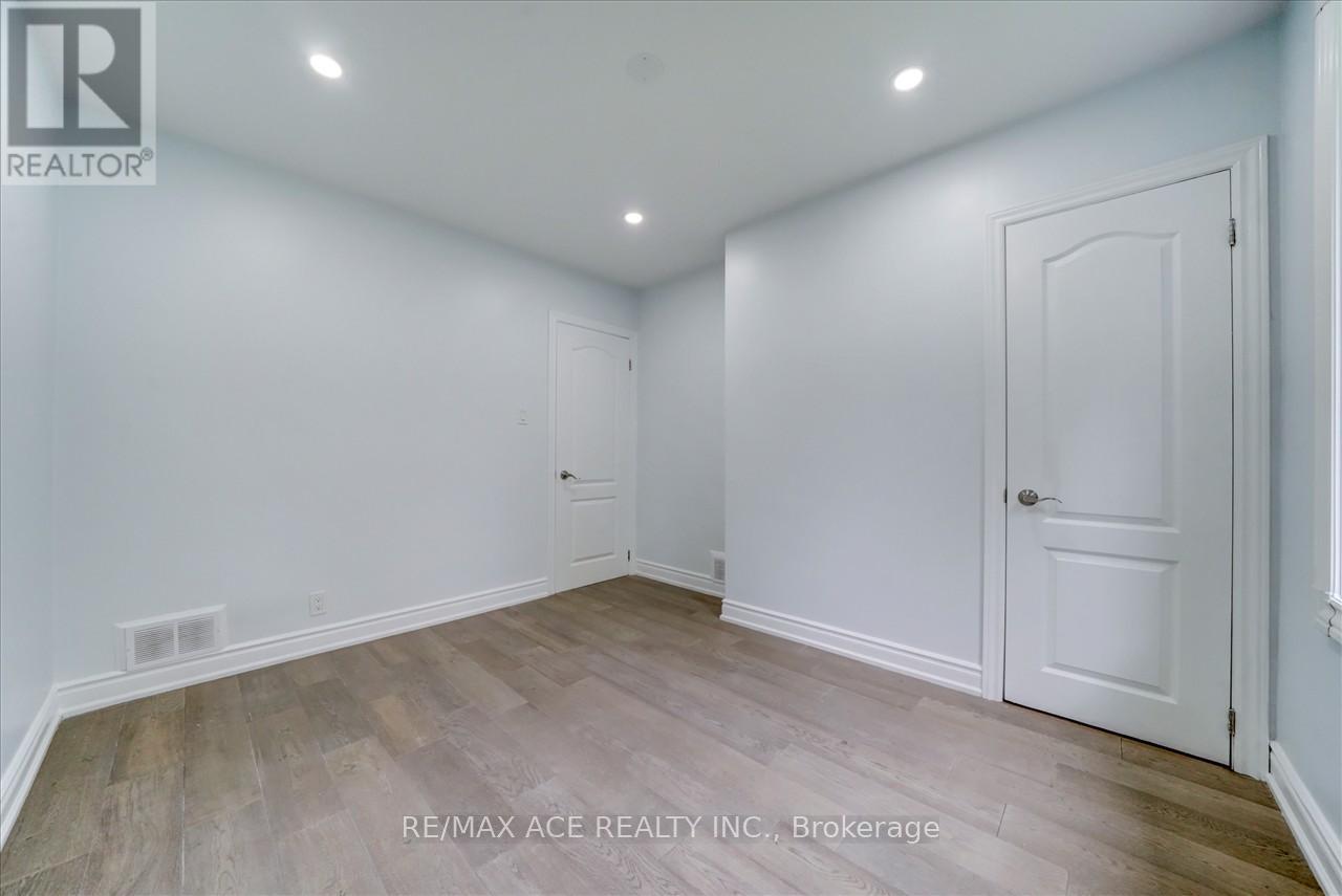 20 MARTINDALE ROAD - Image 14
