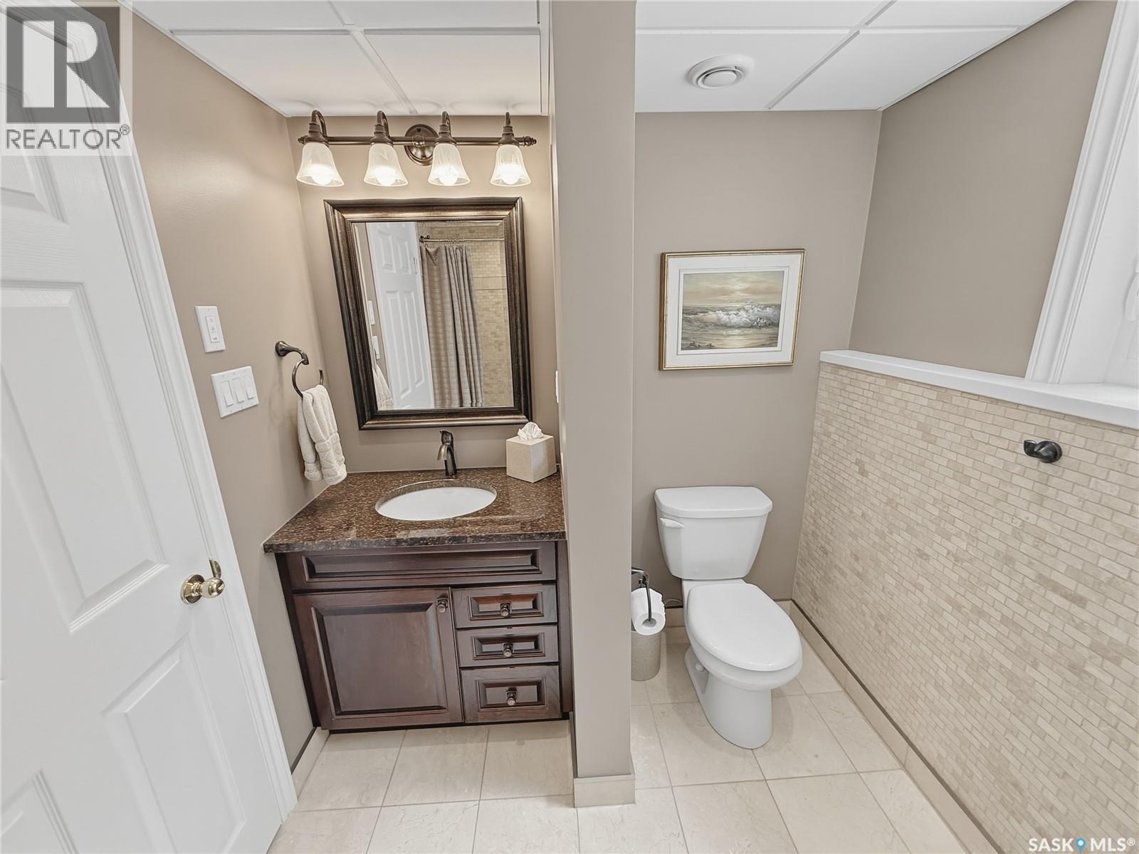 1165 North Hill DRIVE - Image 35