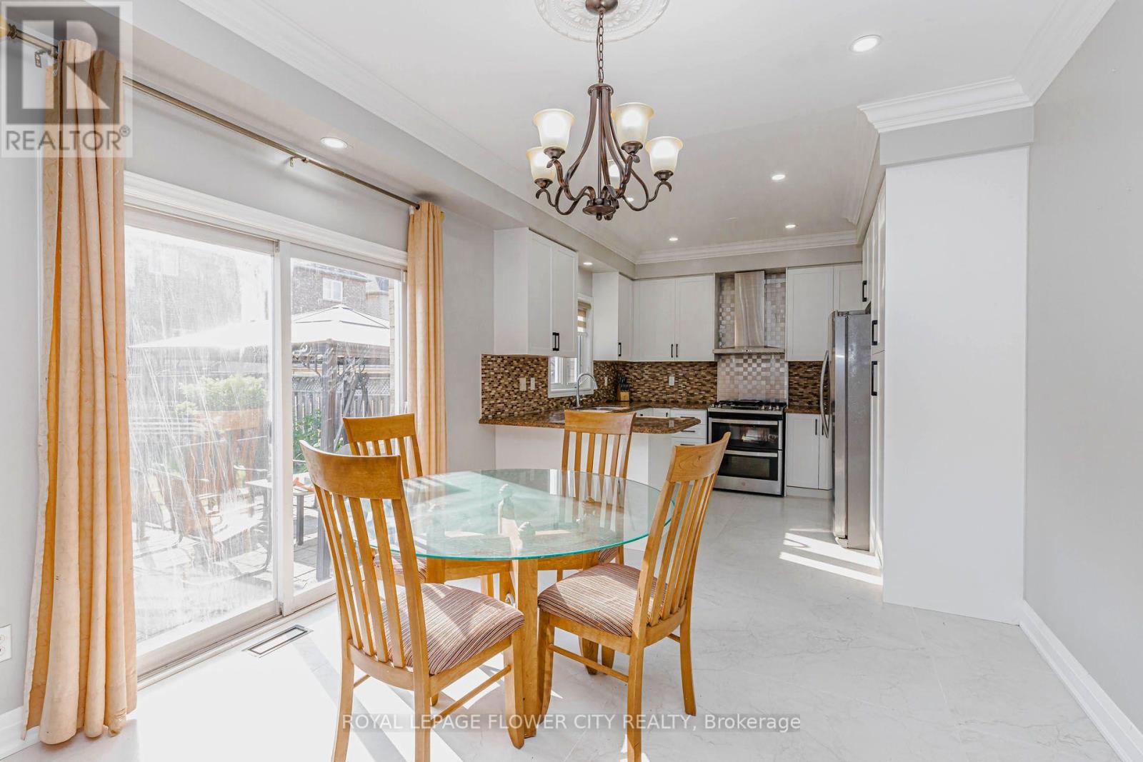 42 DELRAY DRIVE - 14