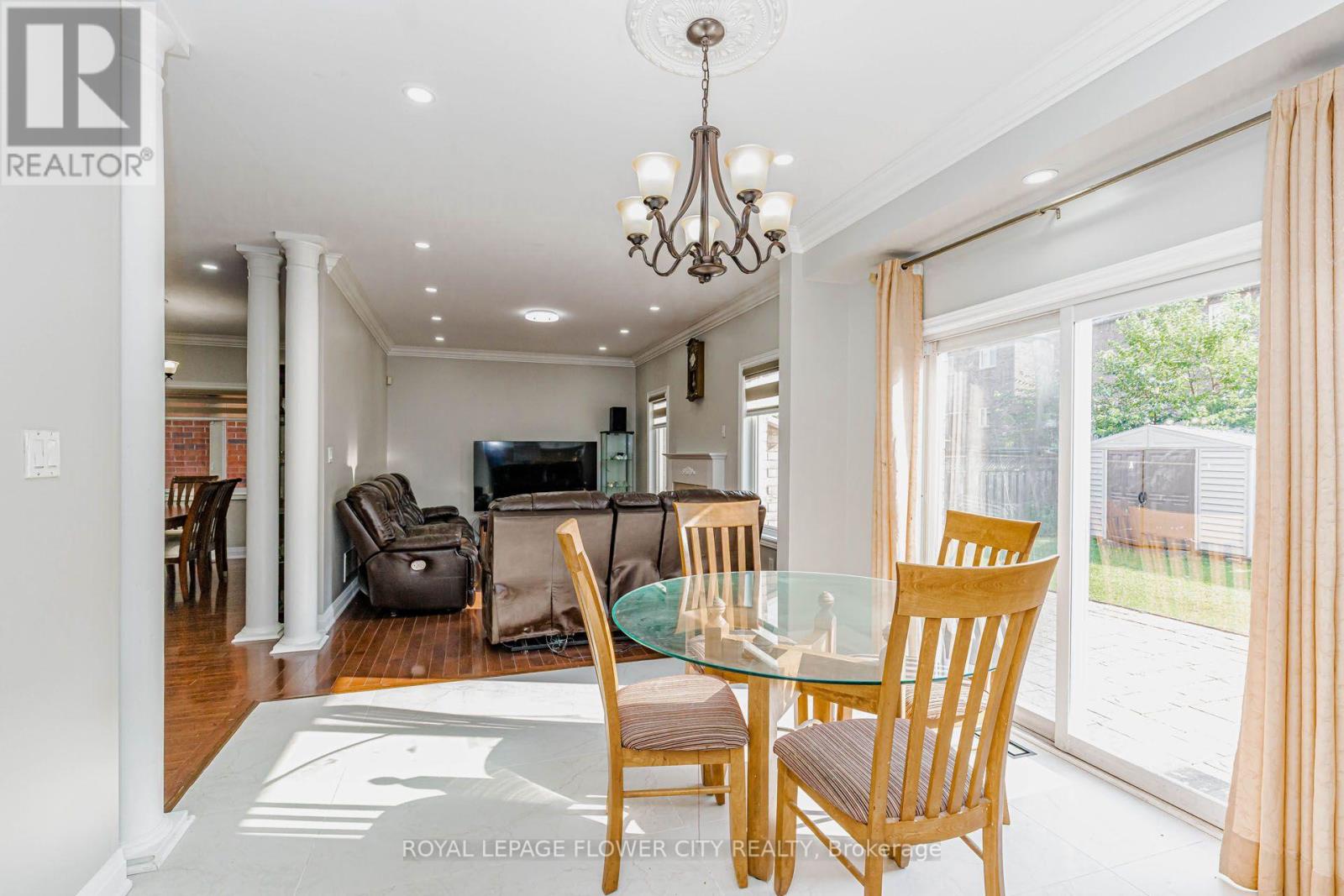 42 DELRAY DRIVE - 16