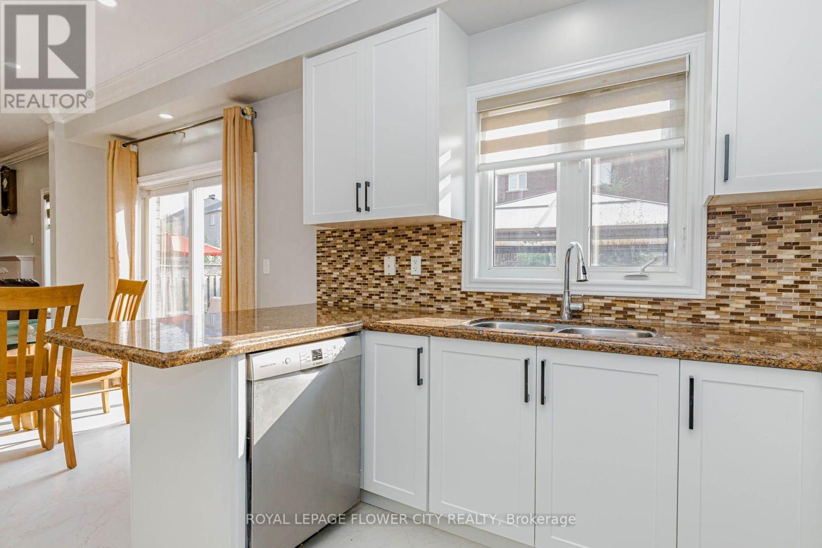 42 DELRAY DRIVE - 19