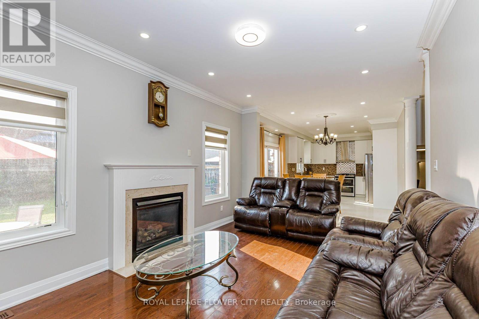 42 DELRAY DRIVE - 21
