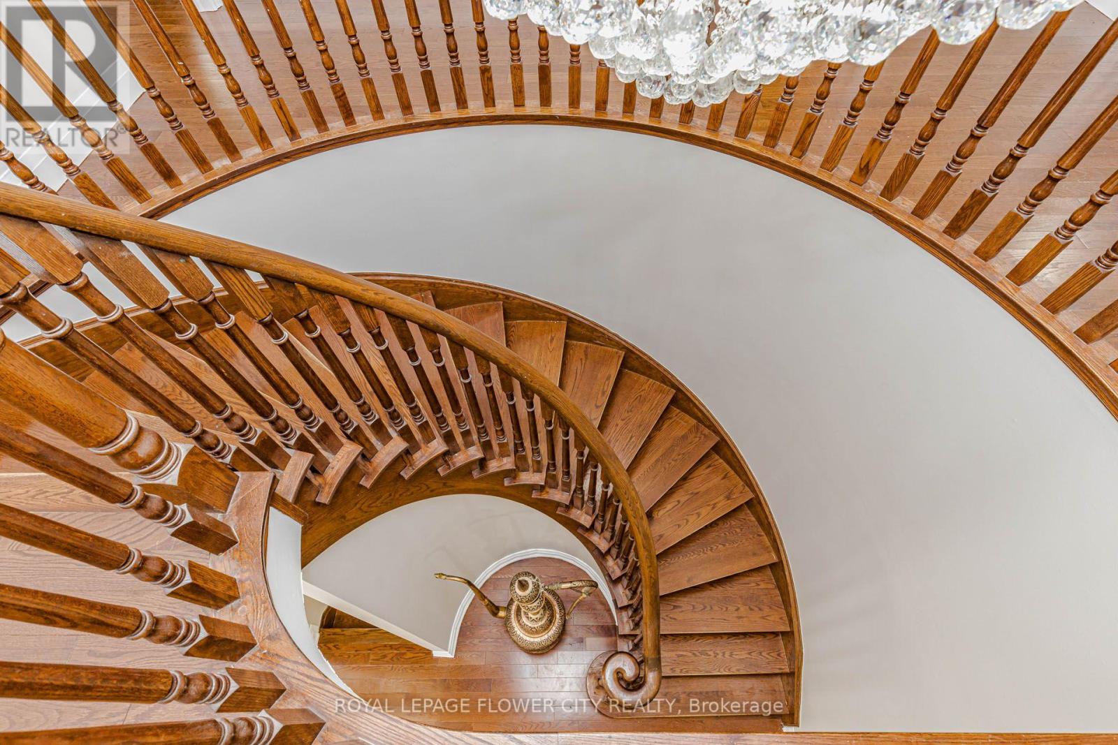 42 DELRAY DRIVE - 24