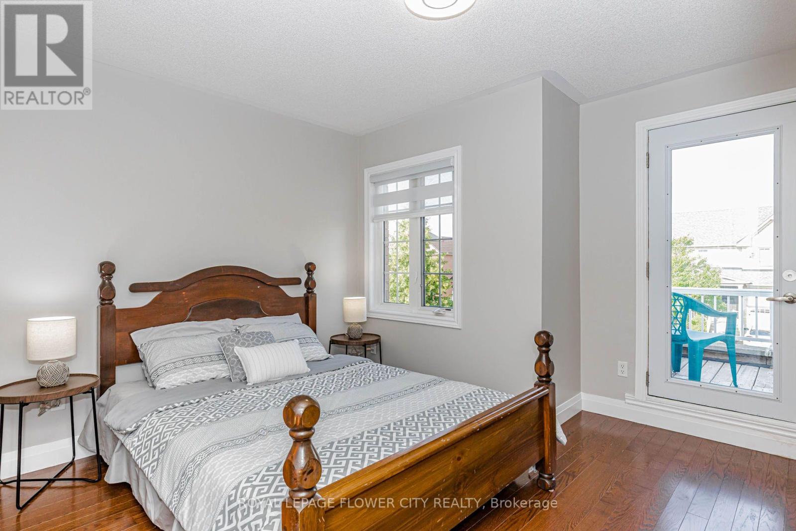 42 DELRAY DRIVE - 32