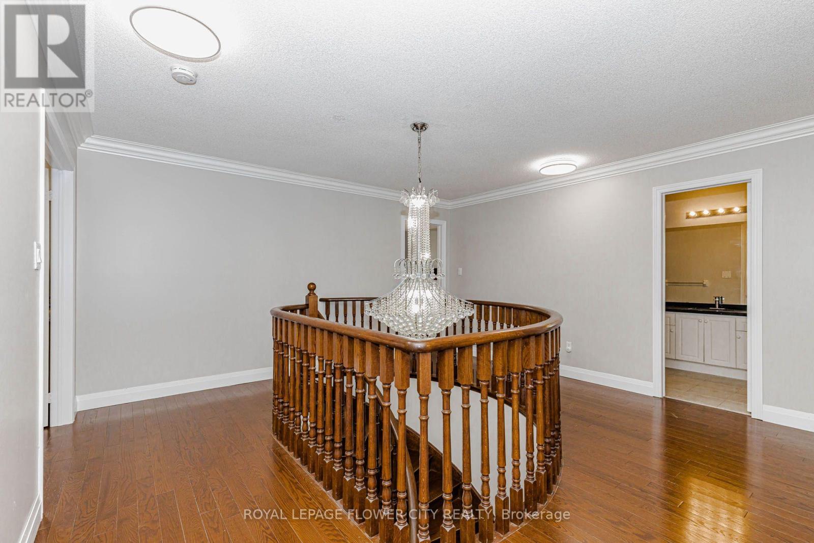 42 DELRAY DRIVE - 38