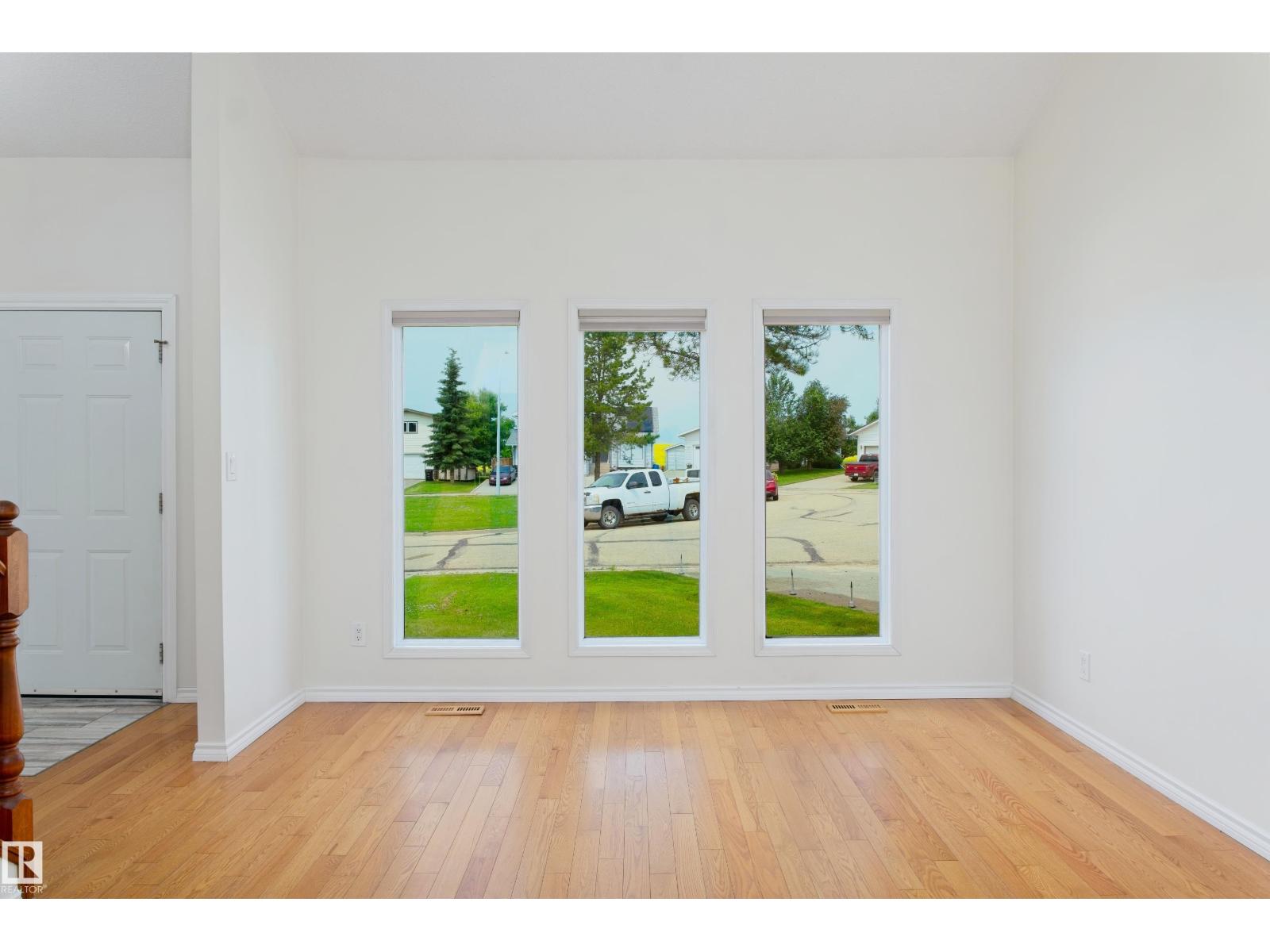 5407 60 Ave - Image 9