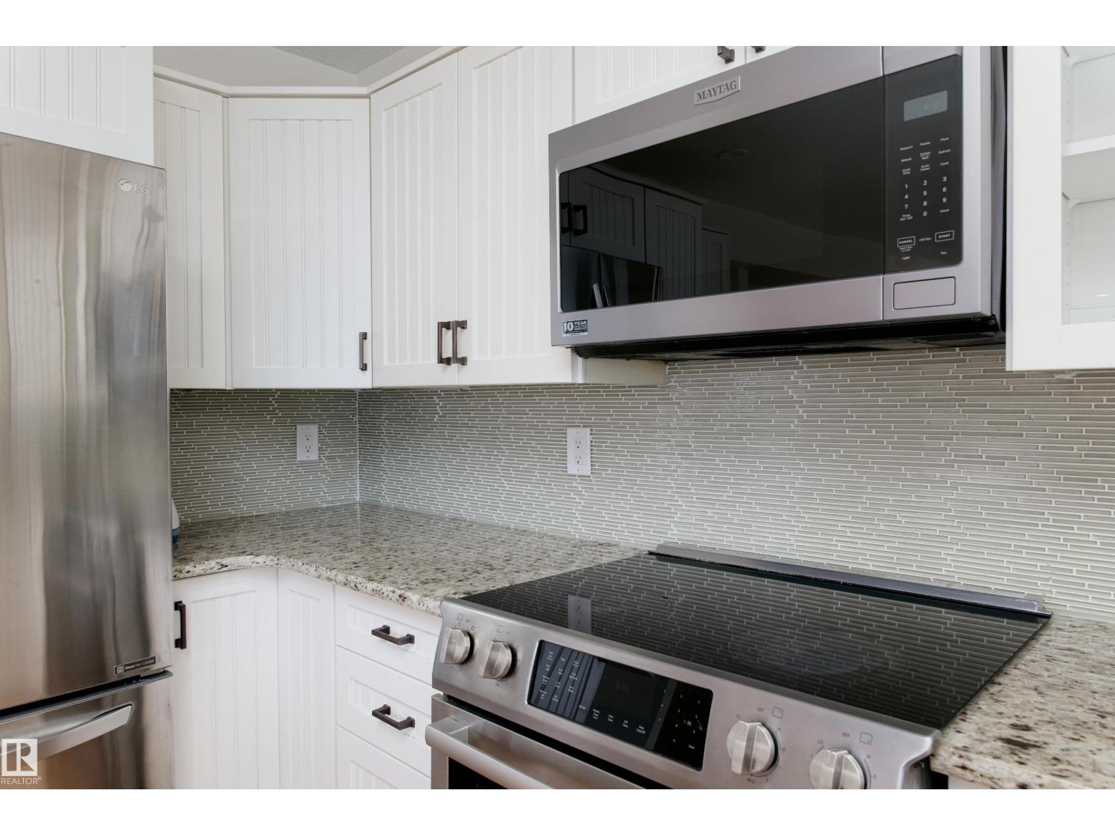 5407 60 Ave - 13