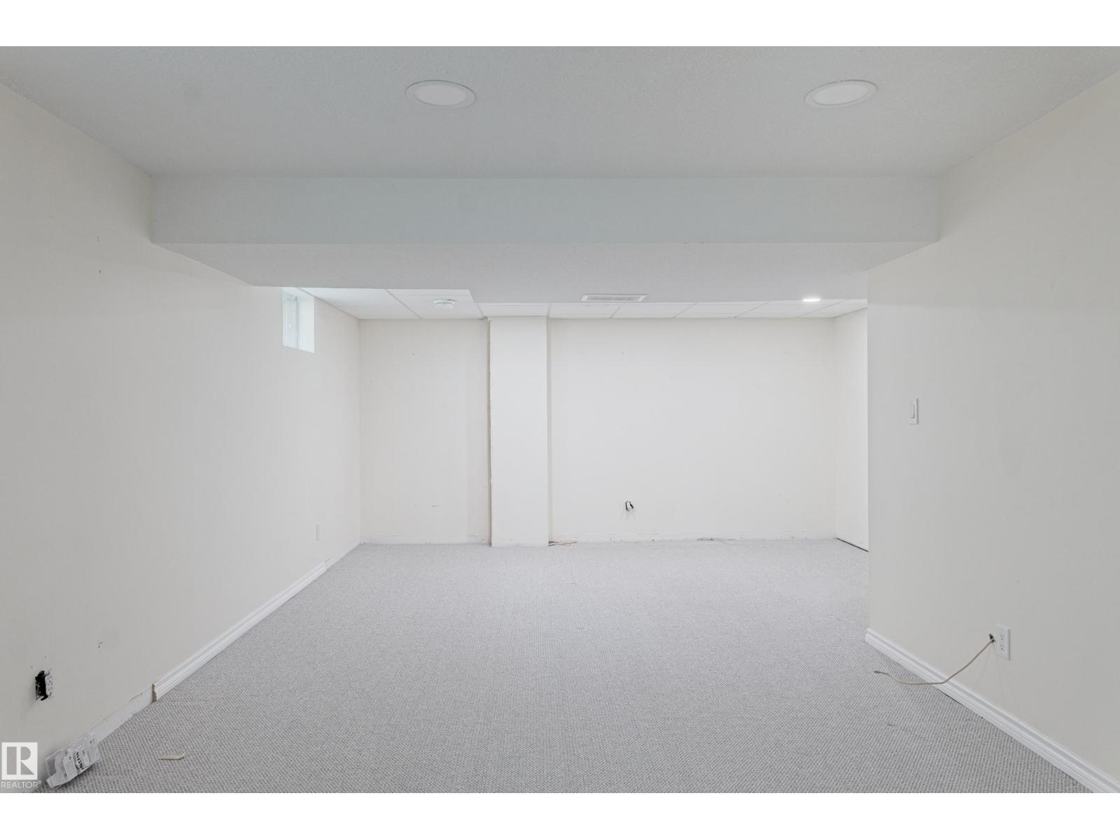 5407 60 Ave - 39