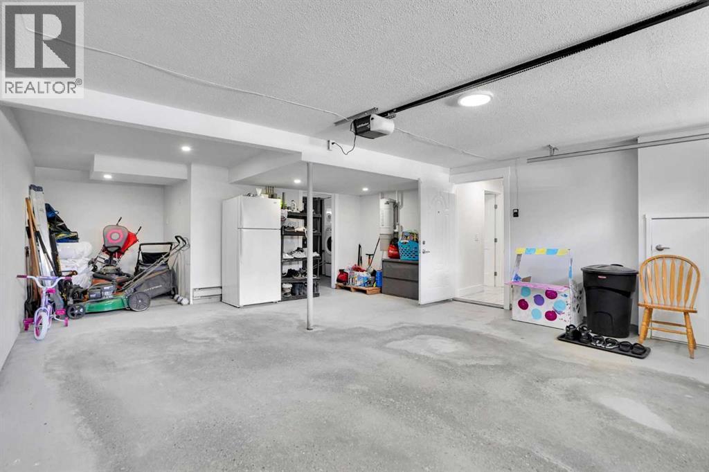 5702 Brenner Crescent NW - 16