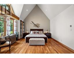 Primary Bedroom - 7928 White Duck Rd, Fanny Bay, BC V0R1W0 Photo 16