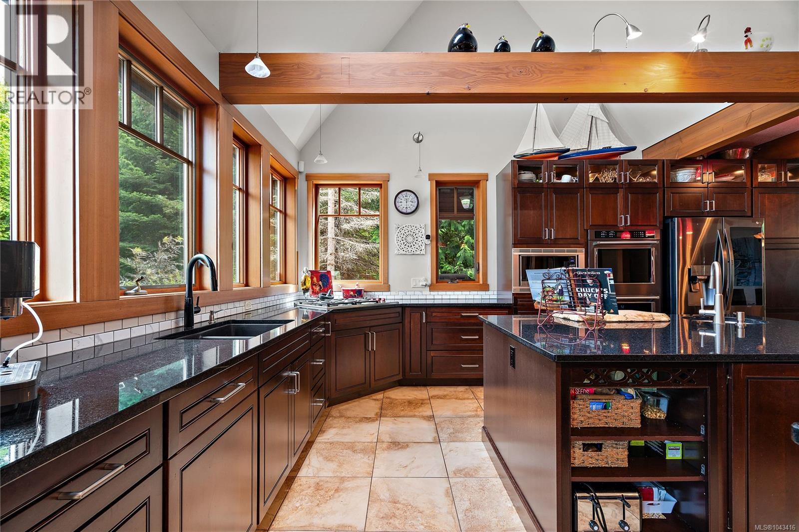 7928 White Duck Rd - 7