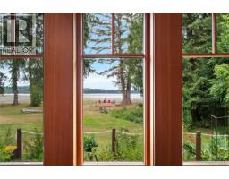 Bathroom - 7928 White Duck Rd, Fanny Bay, BC V0R1W0 Photo 15