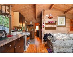 7928 White Duck Rd, Fanny Bay, BC V0R1W0 Photo 42
