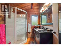 7928 White Duck Rd, Fanny Bay, BC V0R1W0 Photo 44