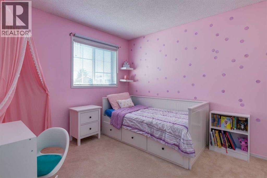 128 Riverwood Close SE - Image 25