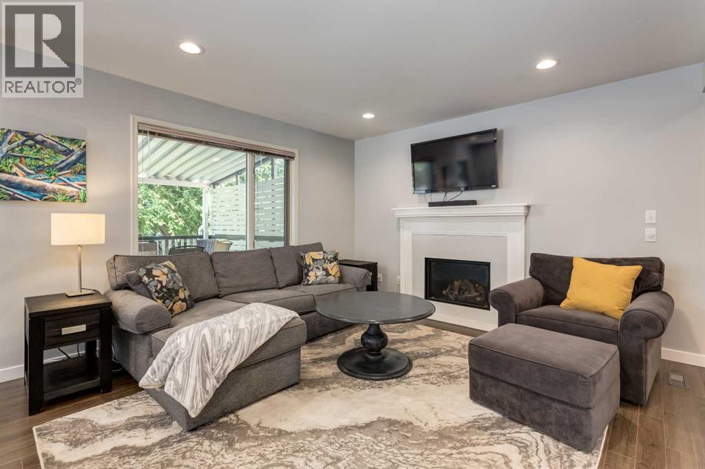 128 Riverwood Close SE - 6