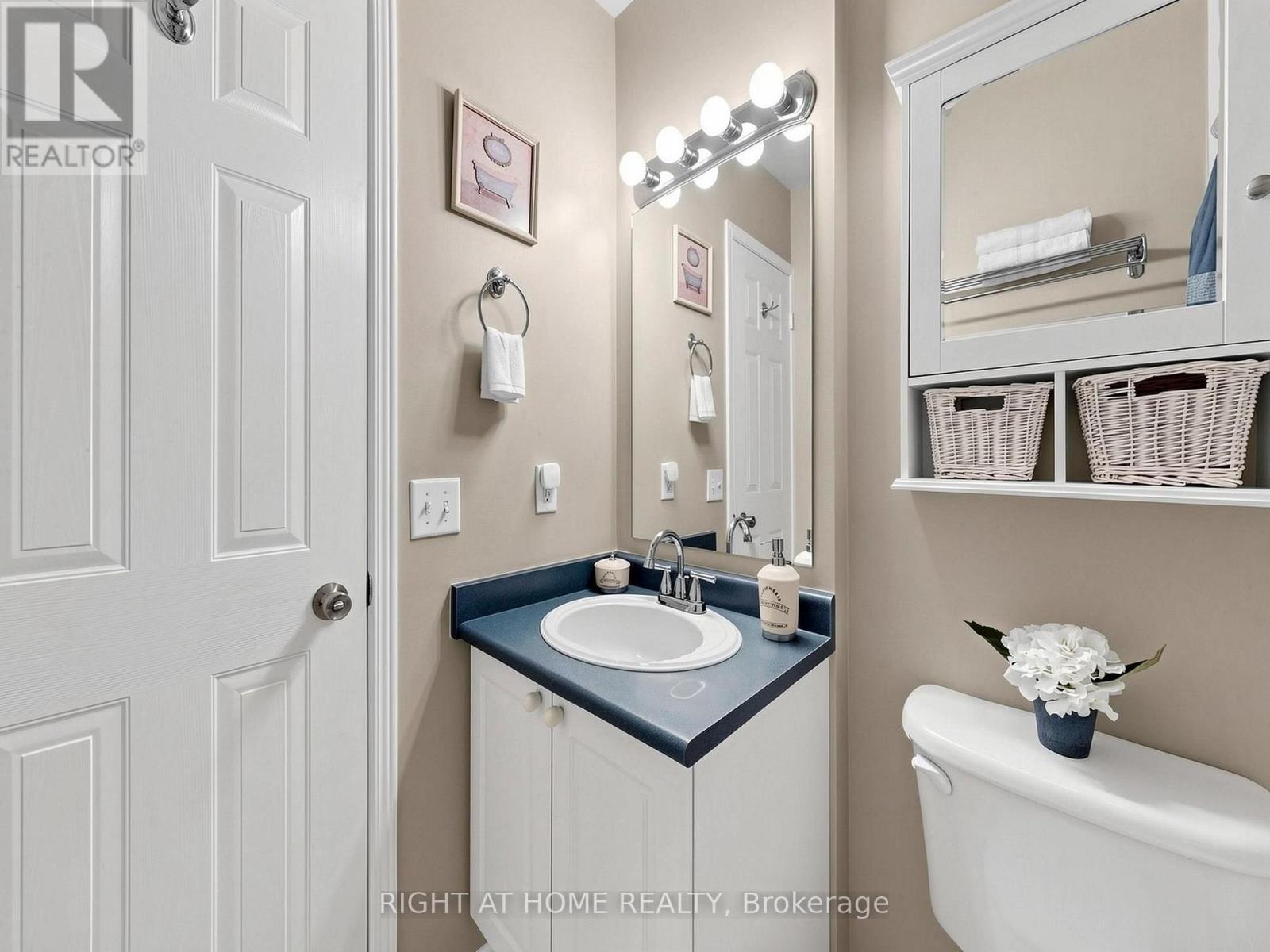 #76 760 LAWRENCE AVENUE W - Image 20