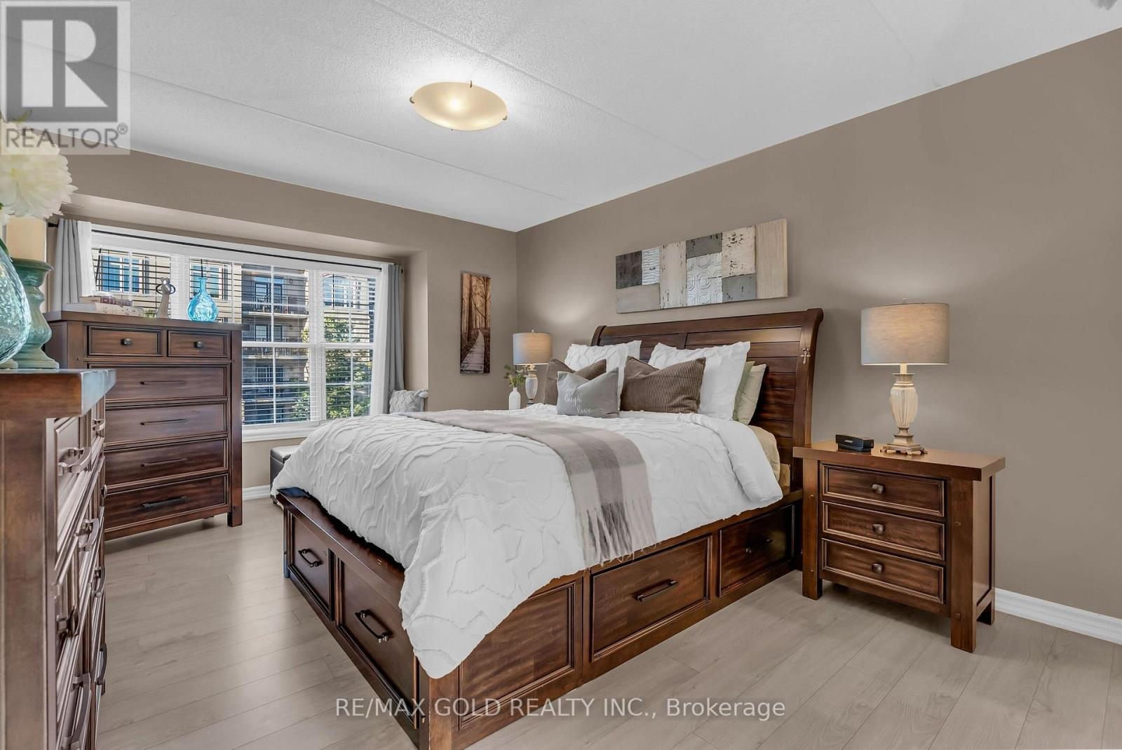 #210 1380 MAIN STREET E - 26