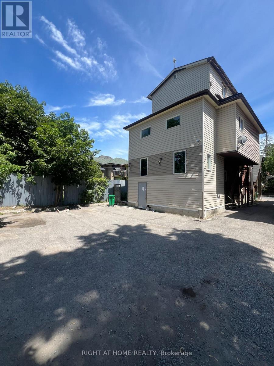 541 AYLMER STREET N - 2