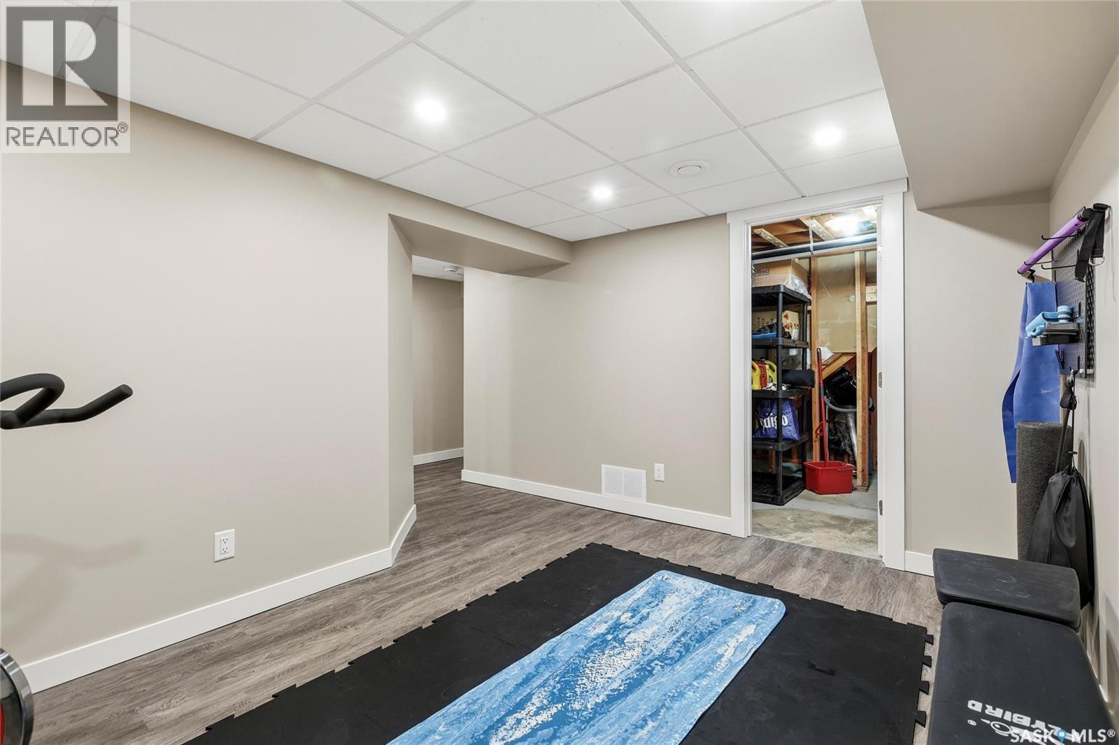 80 Cameron CRESCENT - Image 34