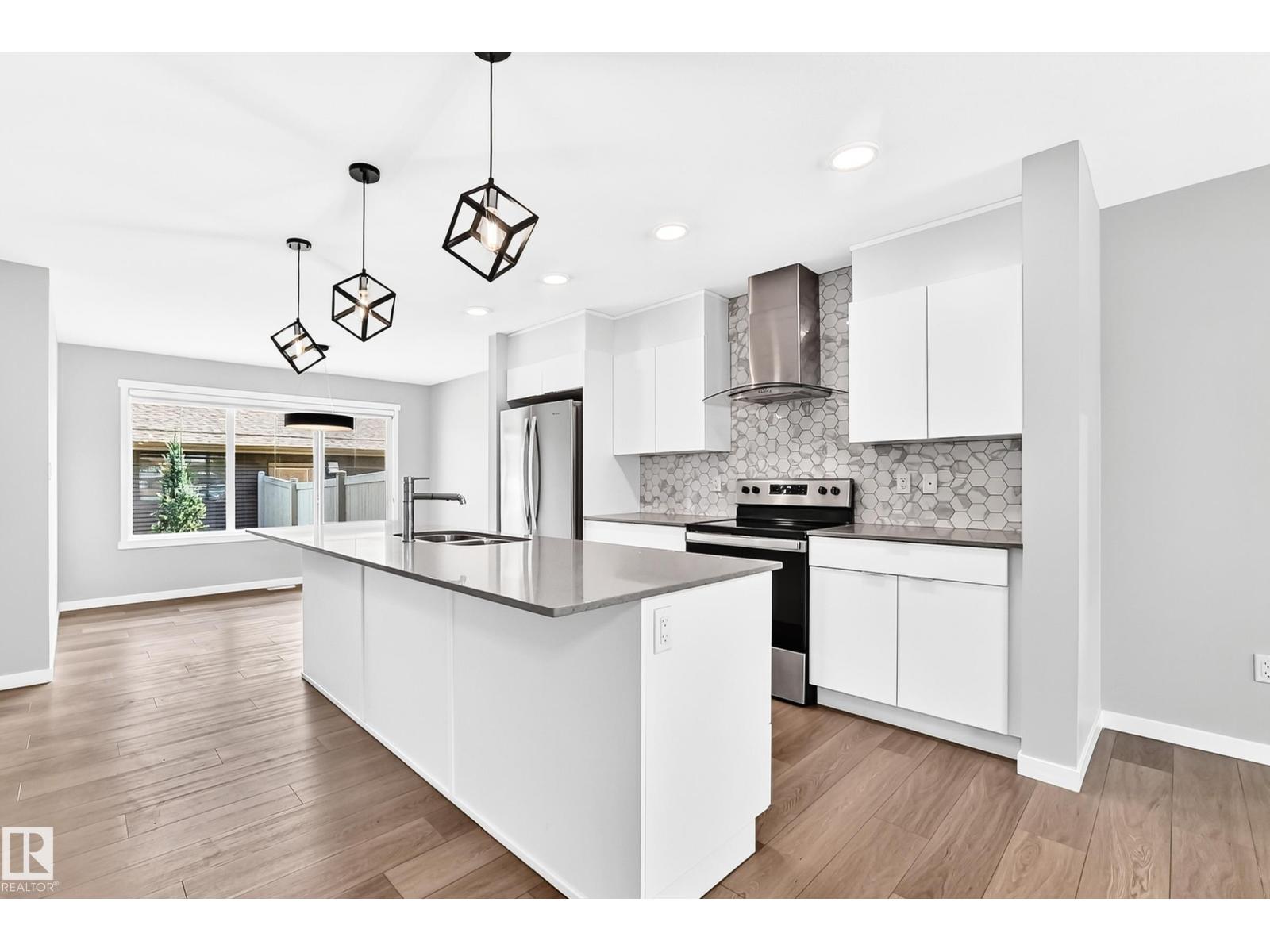 5331 ADMIRAL GIROUARD ST NW - 5