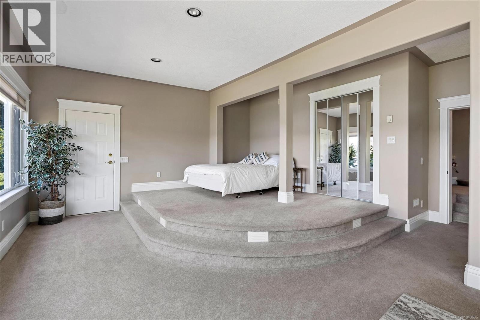 1231 Sutherland Dr - 50