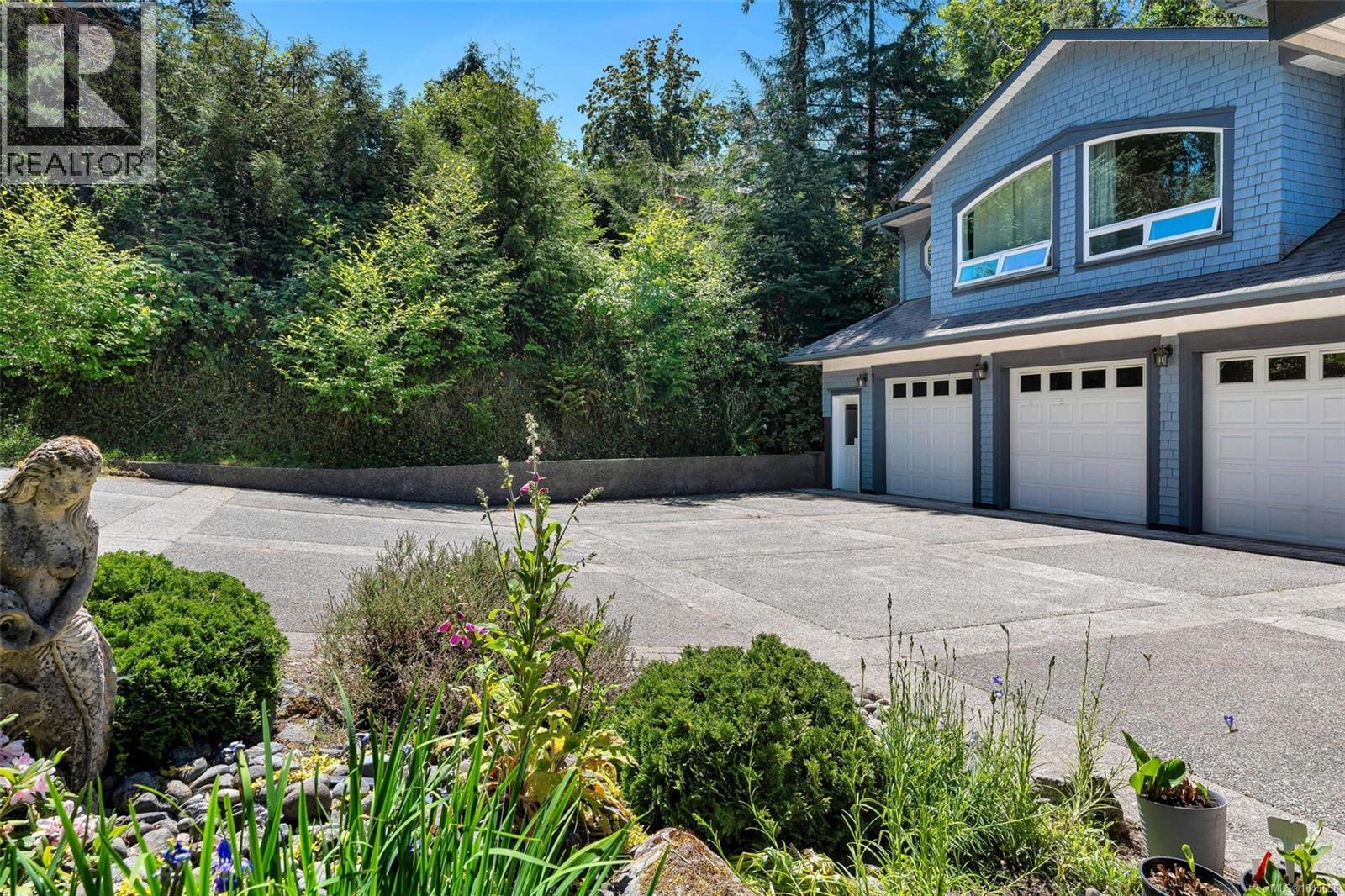 1231 Sutherland Dr - 66