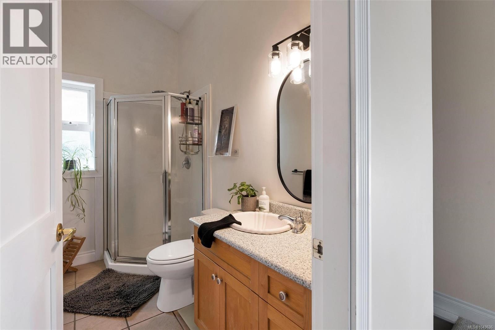 1231 Sutherland Dr - 77