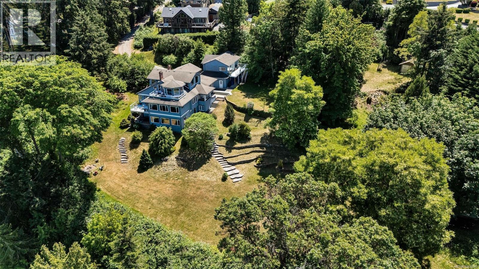 1231 Sutherland Dr - 89