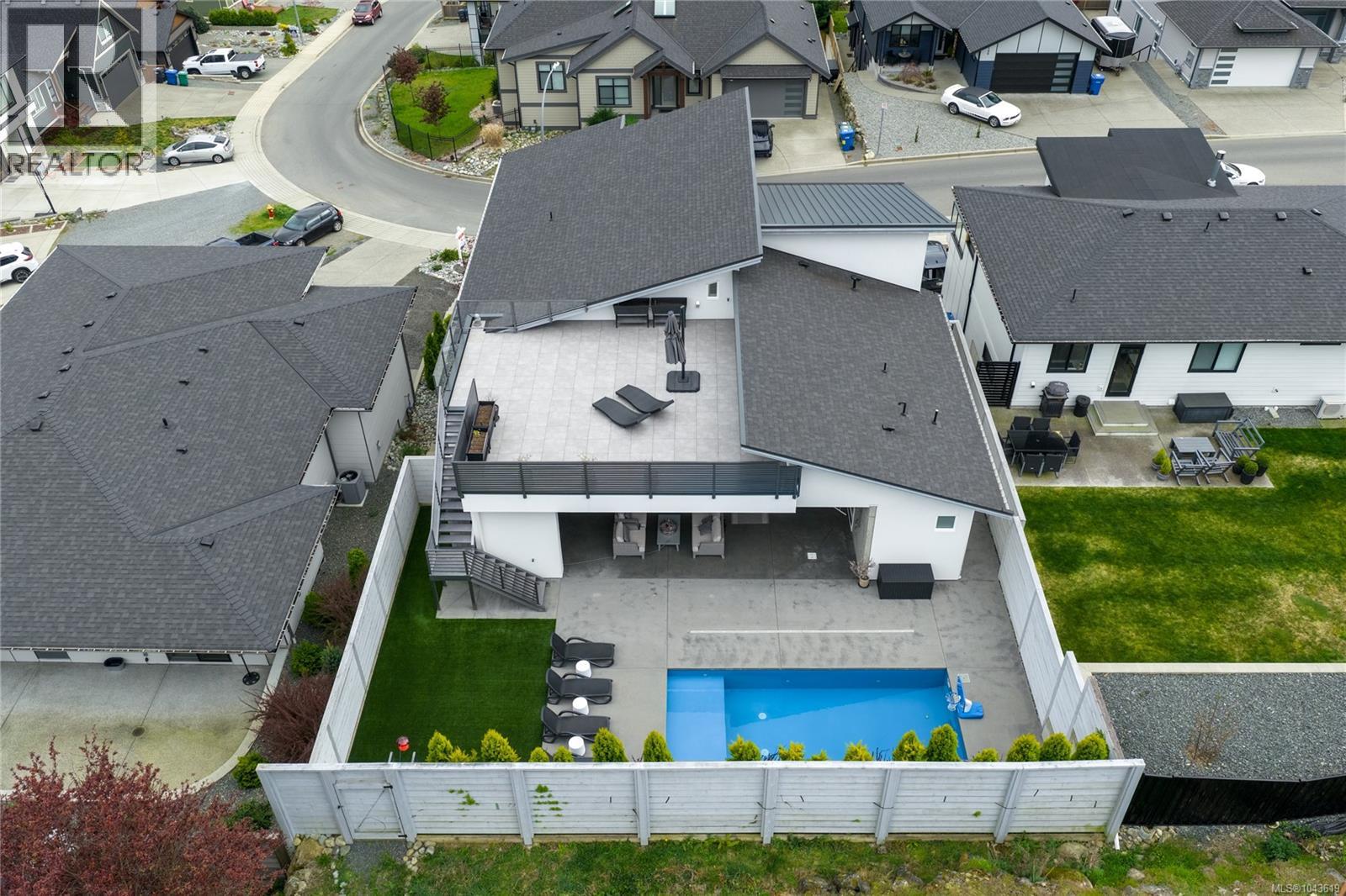 156 Golden Oaks Cres - 59