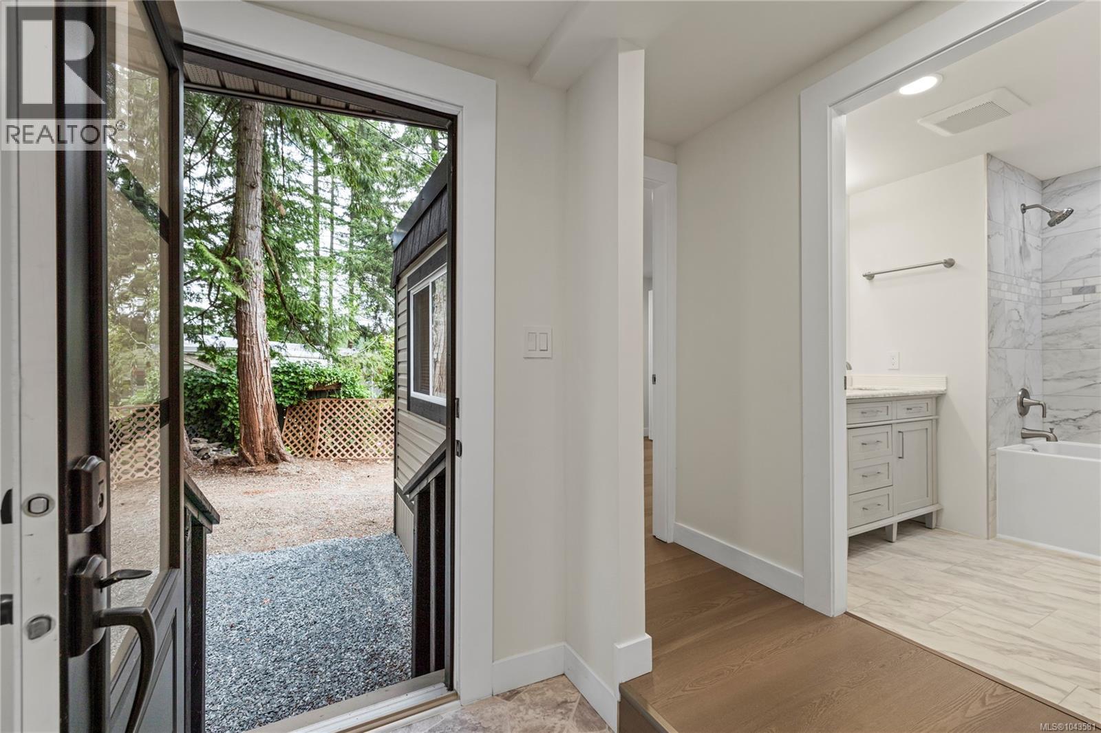 #66 1247 Arbutus Rd - 30