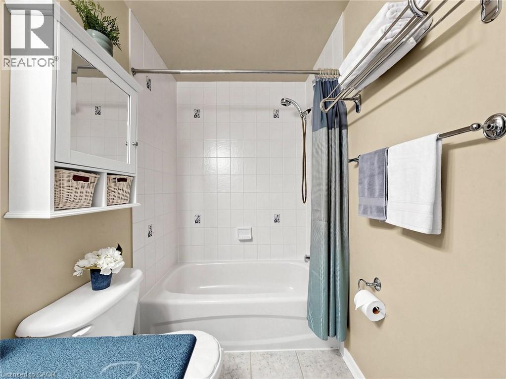 #76 760 LAWRENCE Avenue - Image 23