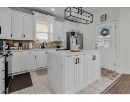 14891 57b Avenue, Surrey, BC V3S8W5 Photo 7