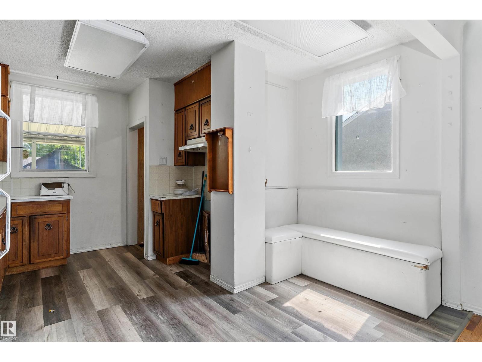 11619 123 ST NW - Image 8