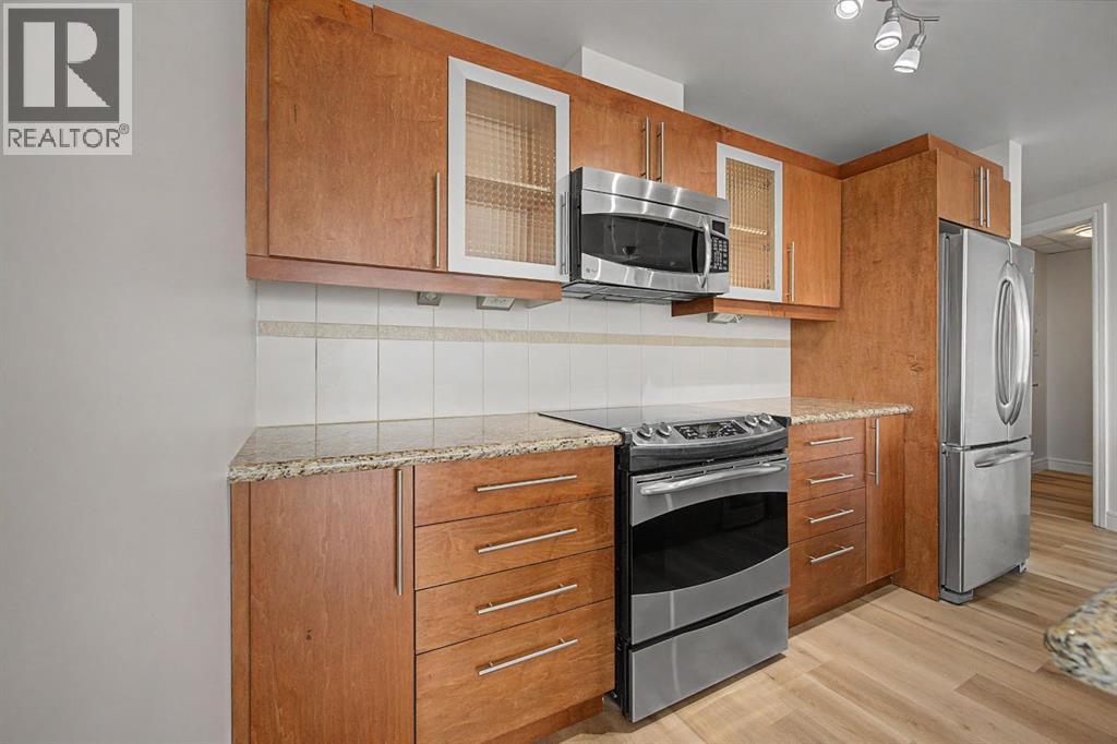#1900 817 15 Avenue SW - 11