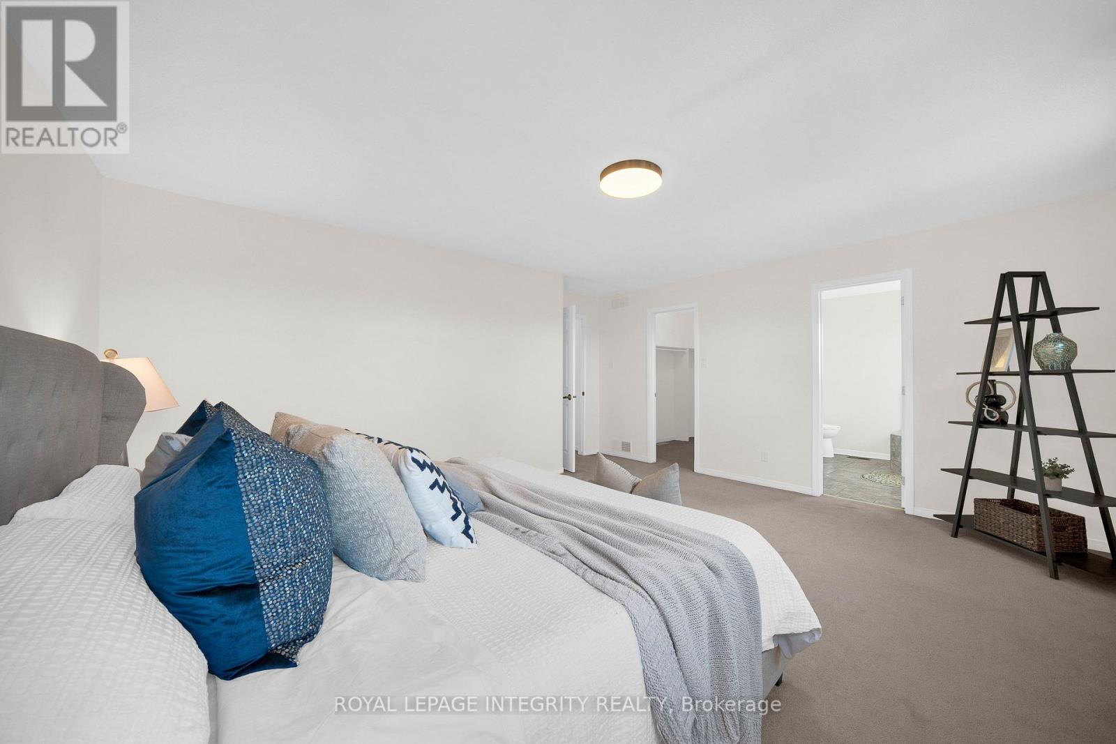 69 GOLDRIDGE DRIVE - 27