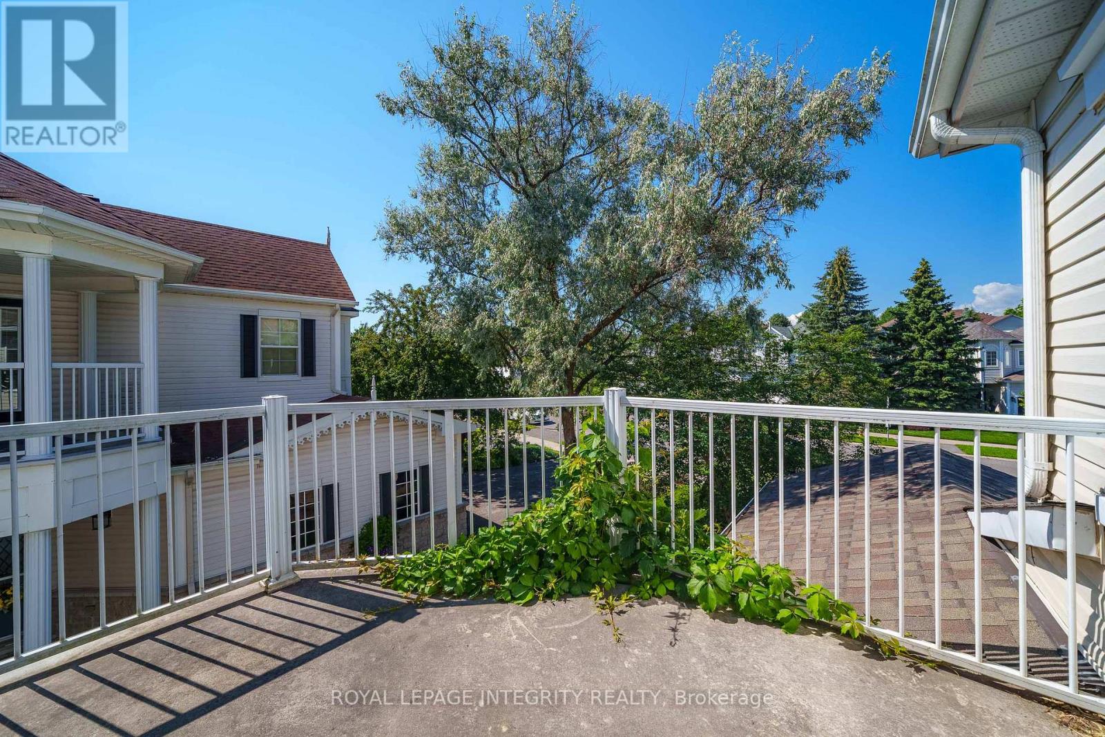 69 GOLDRIDGE DRIVE - 33